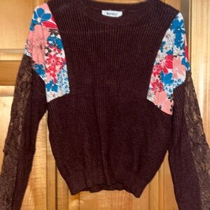 Brown sweater with colorful and lace details NWOT